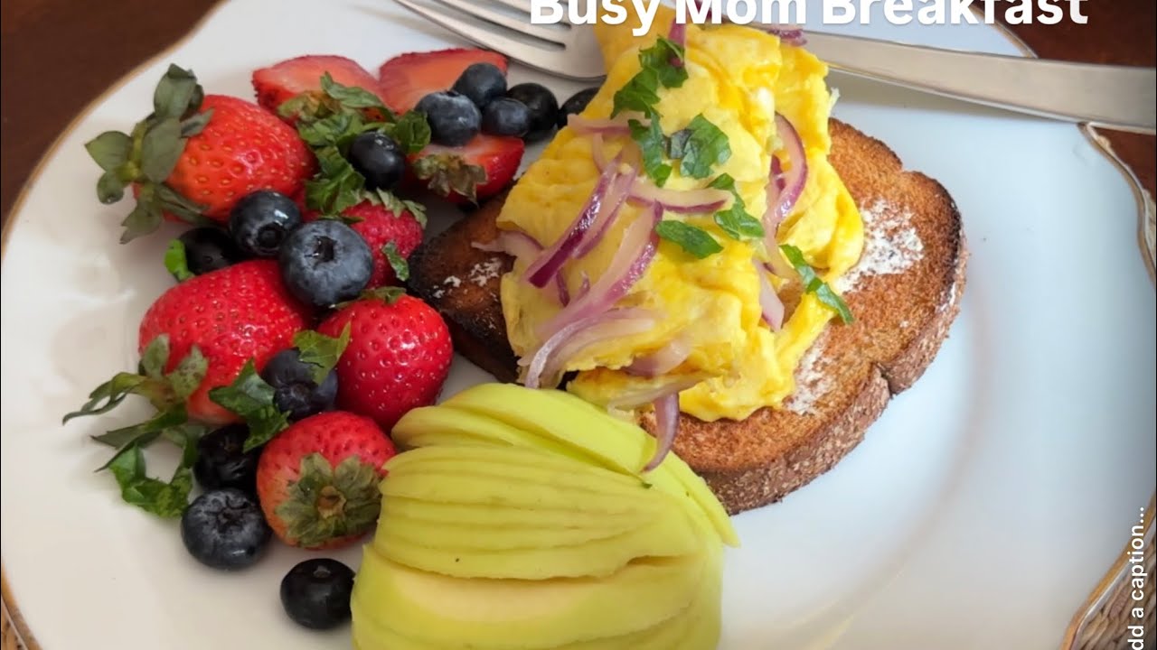 Busy Mom Breakfast in my 40s- Simple Fuel for a Snowy Day 