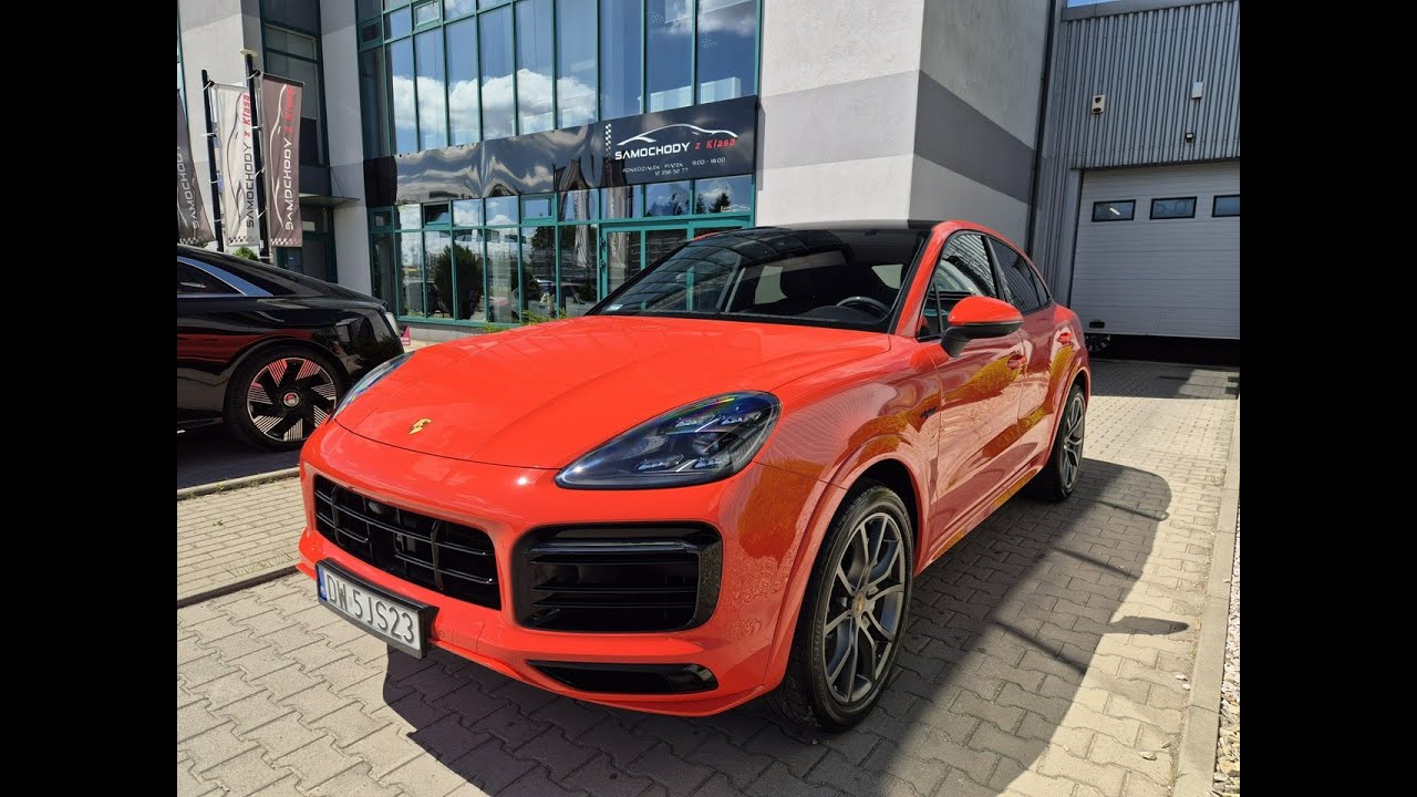 Wideoprezentacja - Porsche Cayenne Coupe E-Hybrid 462 KM 2020, Lava Orange.