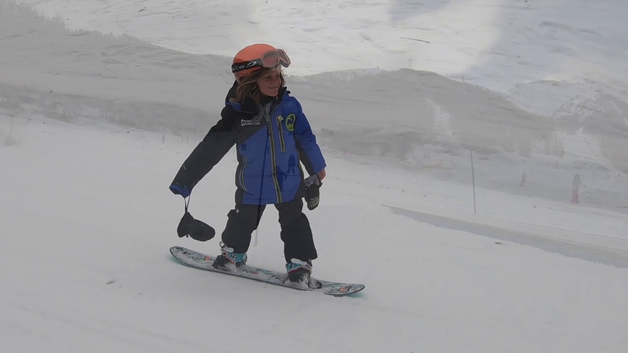 TAIL PRESS & SLIDE