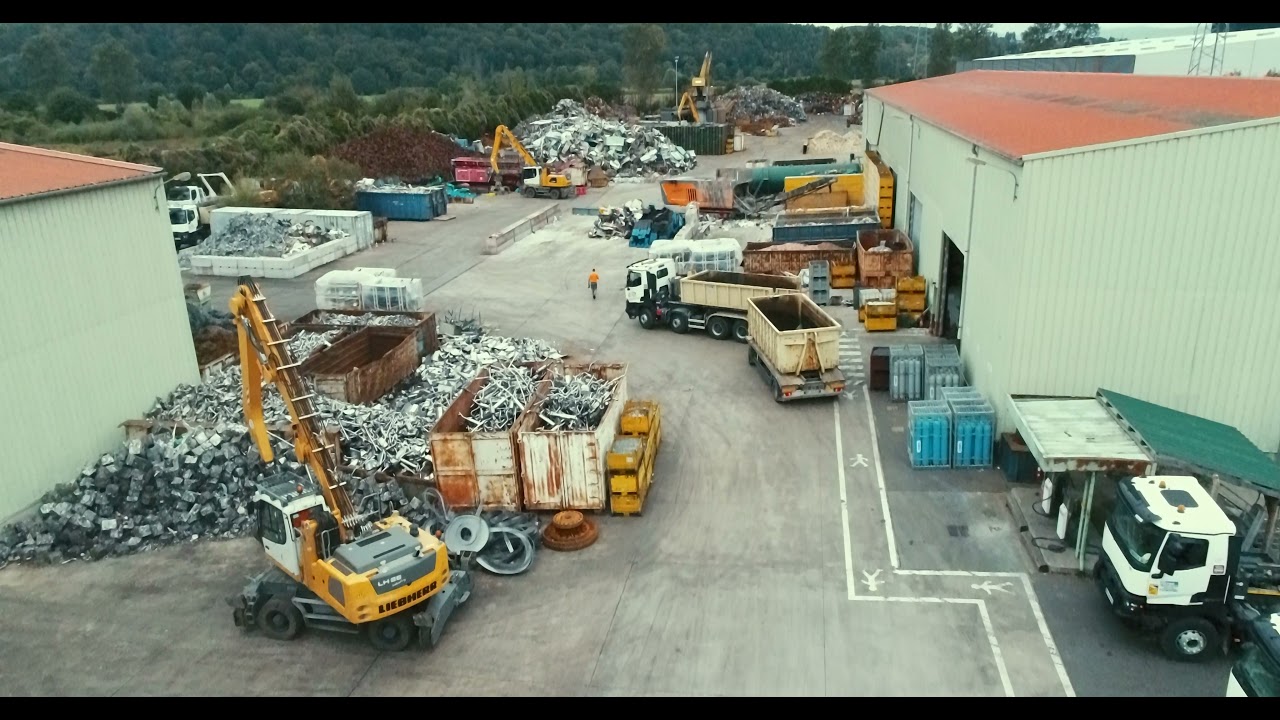 Cisaille 1000 Tonnes CIB DANIELI LATERALE