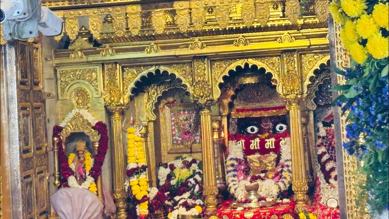 🙏🏻पावागड महाकाली दर्शन (गुजरात) #youtubeshorts #pavagadh #pavagadhmandir #mahakali 