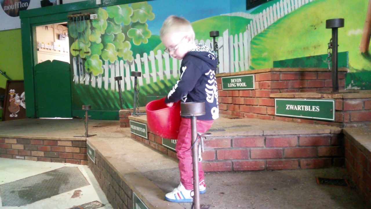 TBS Denny prepping the stage