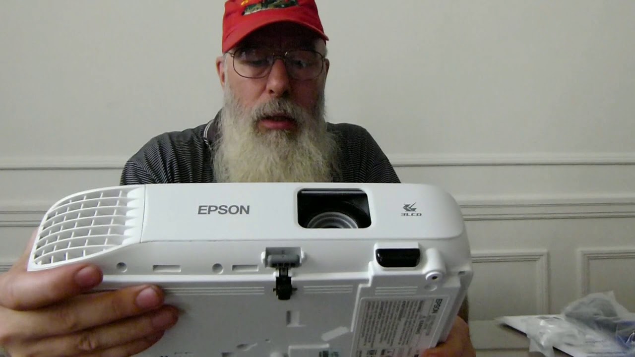 Tecnología: Probamos un Proyector Epson PowerLite X05 Plus con PC W10.