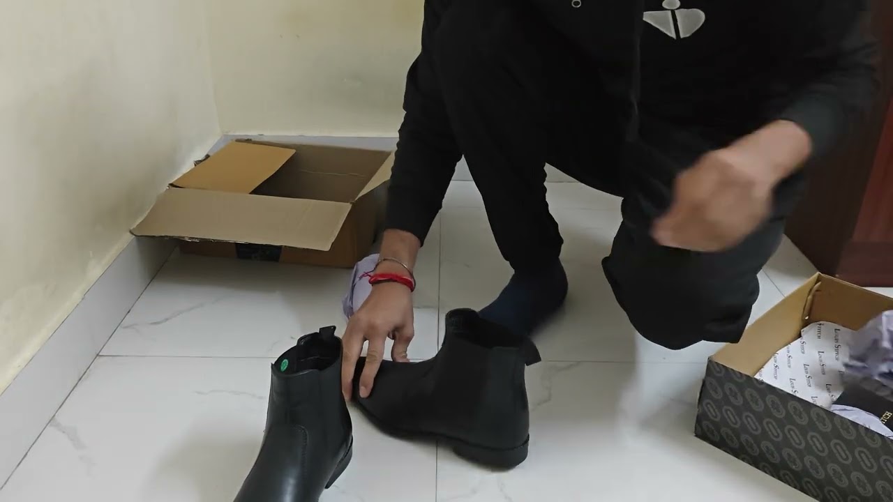 Unboxing video of Louis Stitch Chelsea Boots