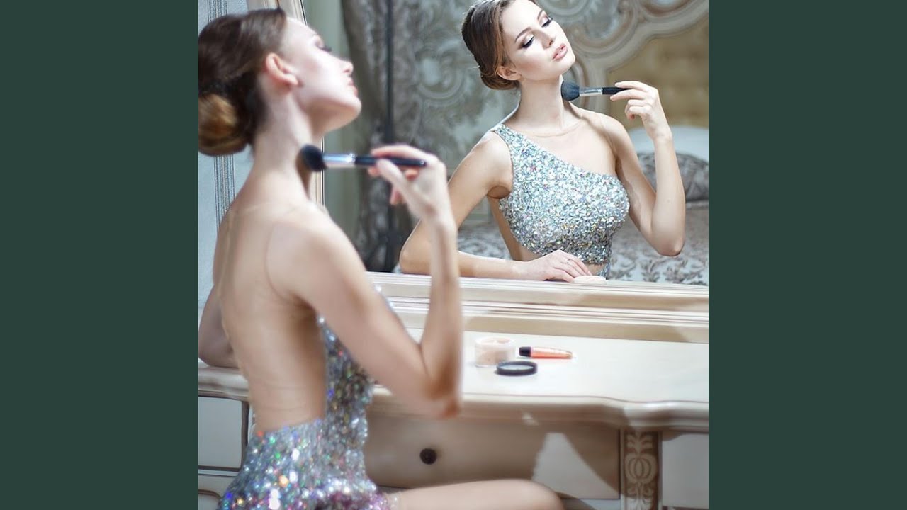 Love In A Dressing Room