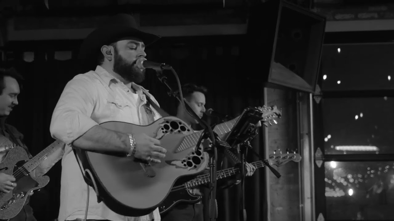 Joe Wortell Sings Black Rose 🌹 