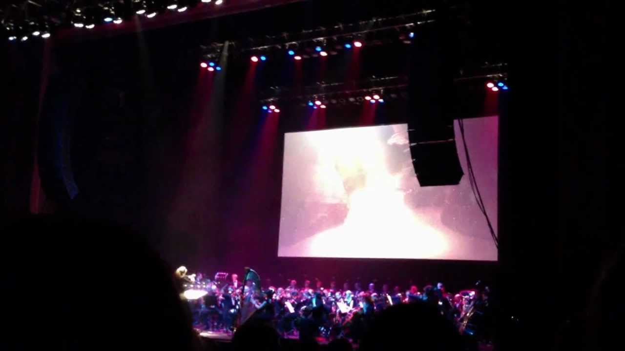 Zelda 25th Anniversary Concert - Gerudo Valley [London Hammersmith Apollo 2011]