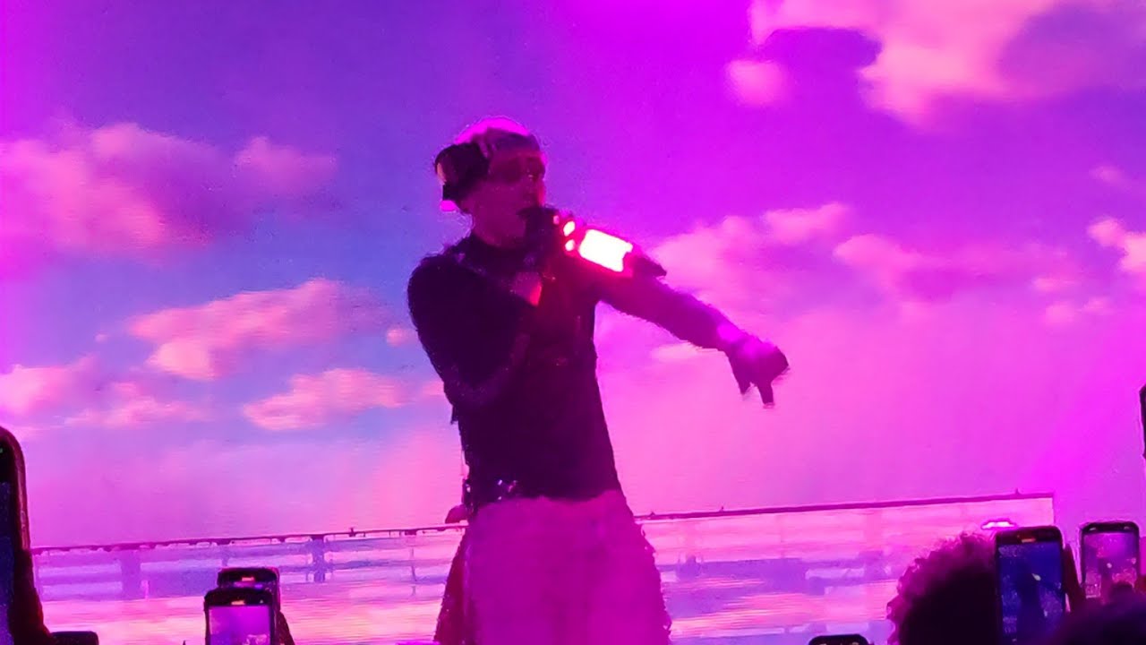 OMAR COURTZ  NUBES  PRIMERA MUSA TOUR 2025 En Vivo Live Concert#delarose#ousi 