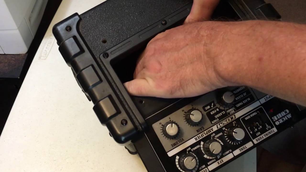 Как отремонтировать входной разъем гитарного усилителя Roland Micro Cube