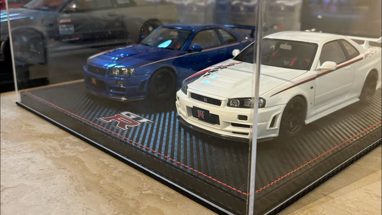 Unboxing Motorhelix Nissan Skyline R34 Limited Edition