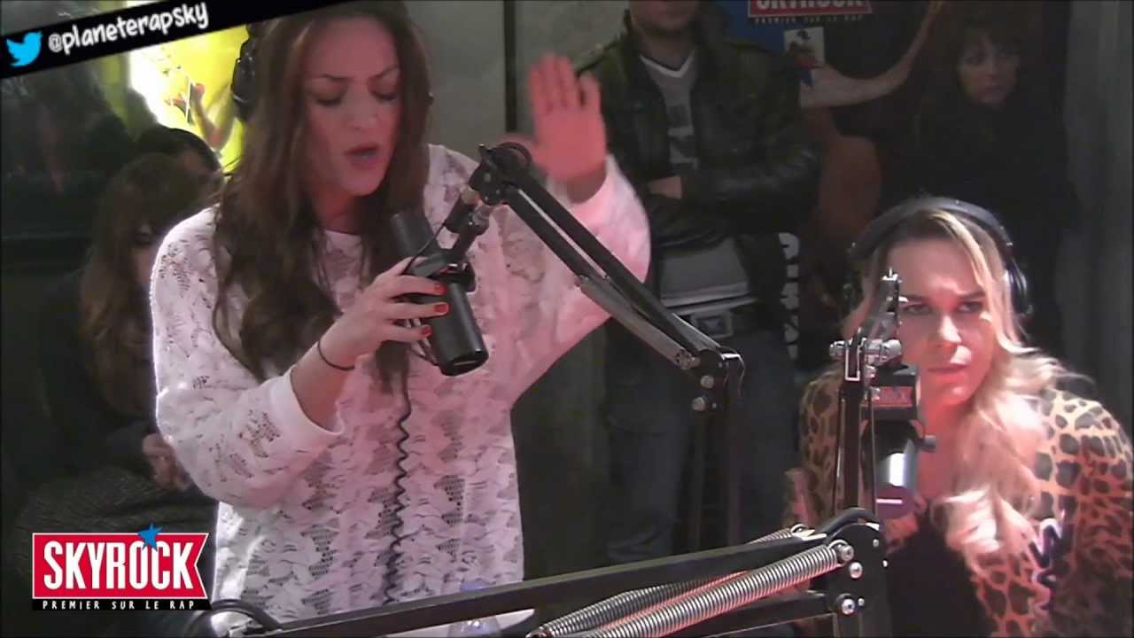 Léa Castel Feat. Ladéa - Garde à vue (Live Skyrock)