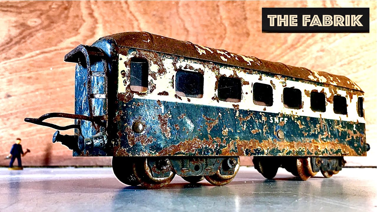 1945s Railway car - JEP - abandoned model train - restoration