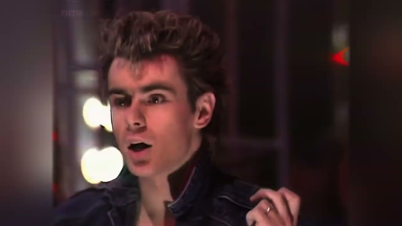 Nik Kershaw  - Dancing Girls (TOTP  - 1984)