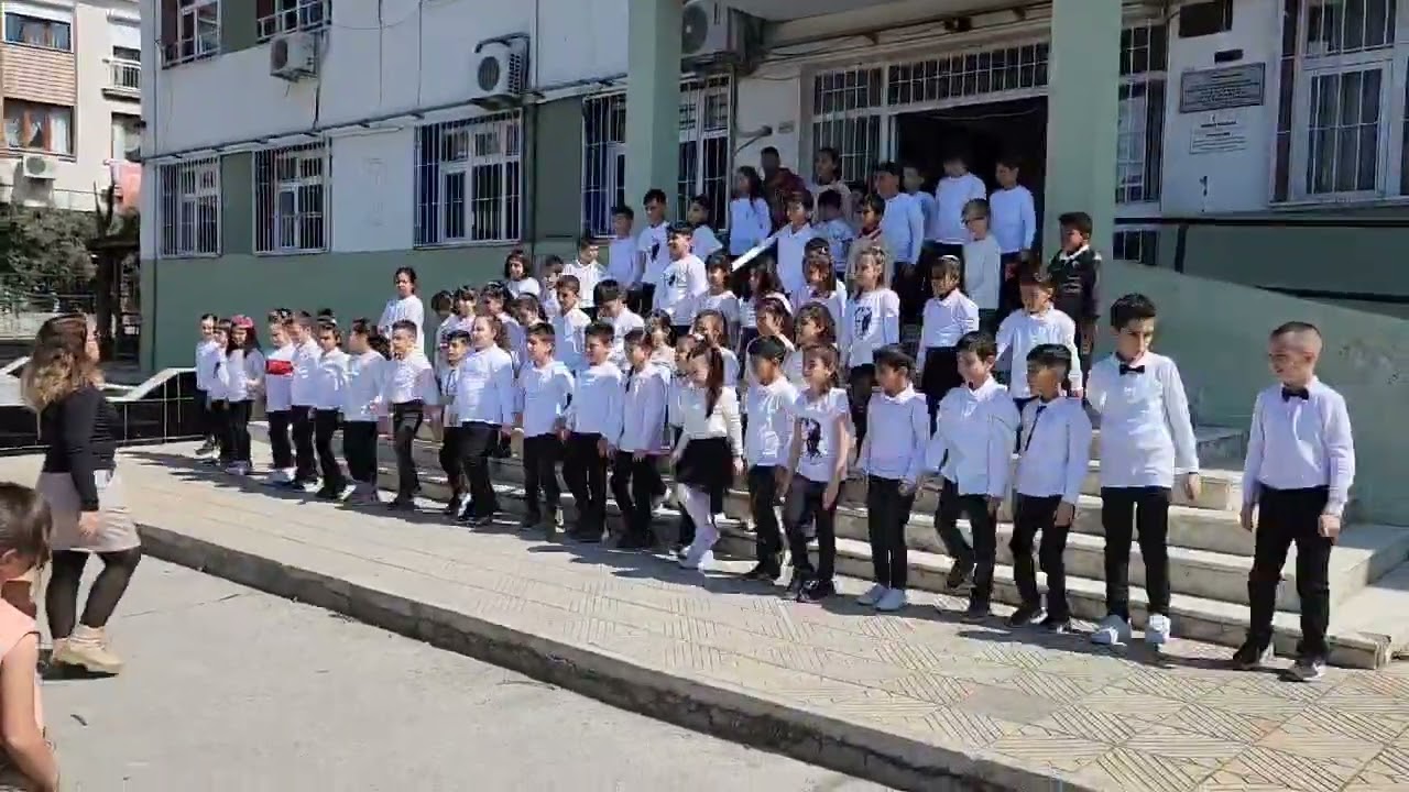 Gazi Diyor ÇANAKKALE GEÇİLMEZ.