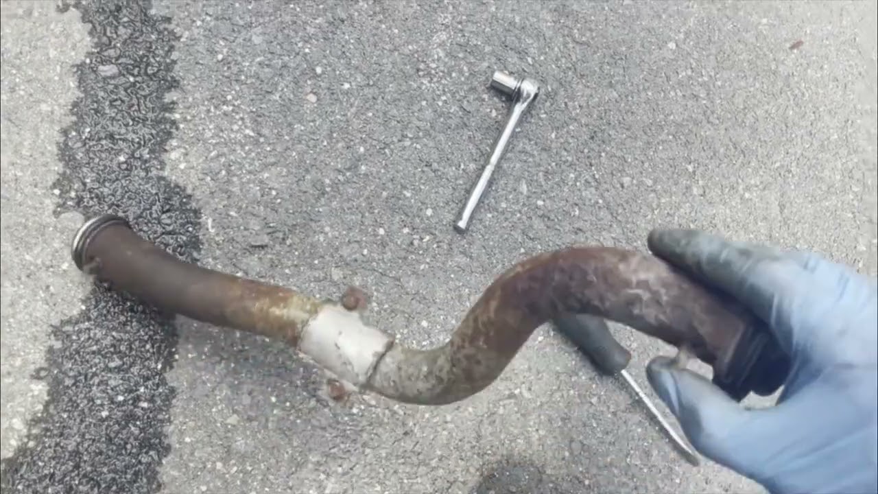 Connector Pipe replacement 1.8L engine 8th gen Honda Civic (19505-RNA-A00)