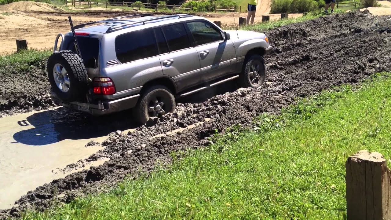 2004 land Cruiser at Hollister Hills, Ca