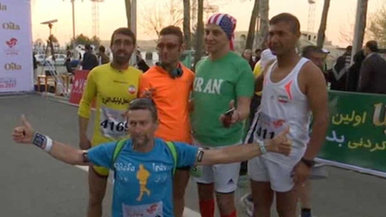 Iran holds first int'l marathon, women run separately