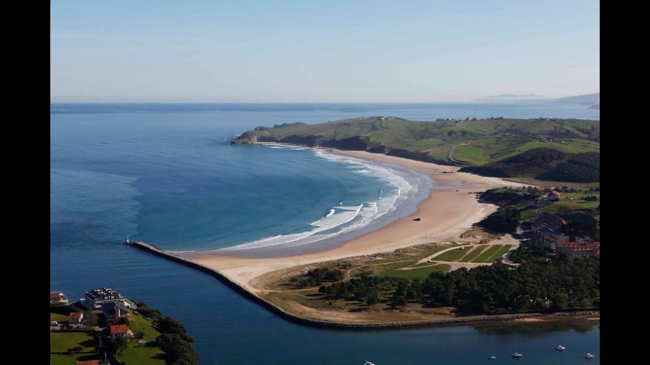 PLAYA DEL MERÓN SAN VICENTE DE LA BARQUERA, CANTABRIA