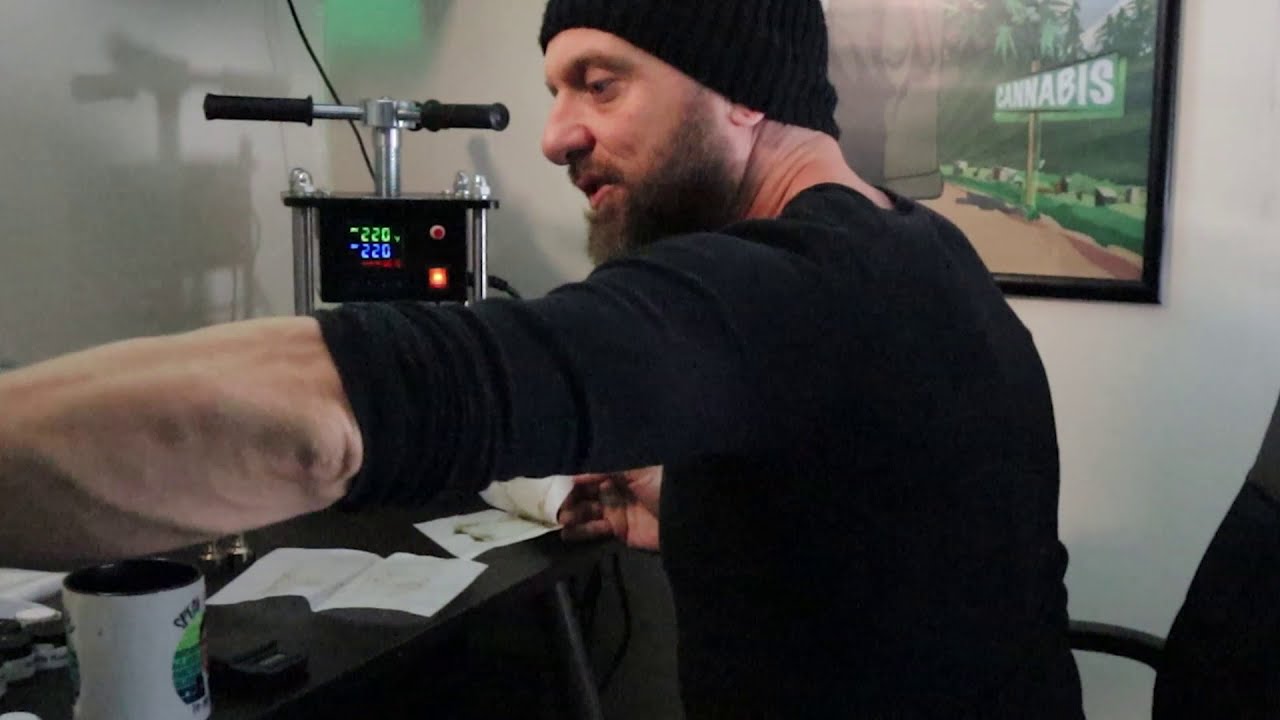 Sunday Morning Smoke Sesh - FRESH FROZEN LIVE ROSIN! LETS GOOOO!!! - S01E02