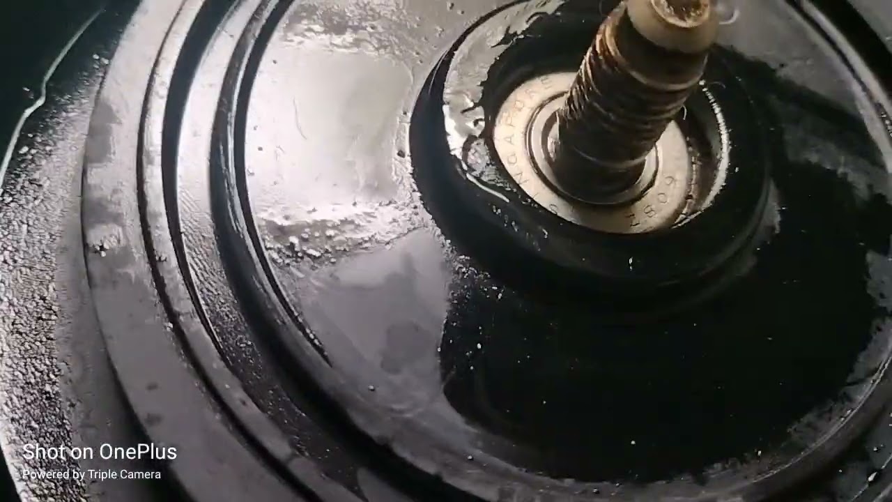 How to lubricate your motor bearings to your vacuum cleaner