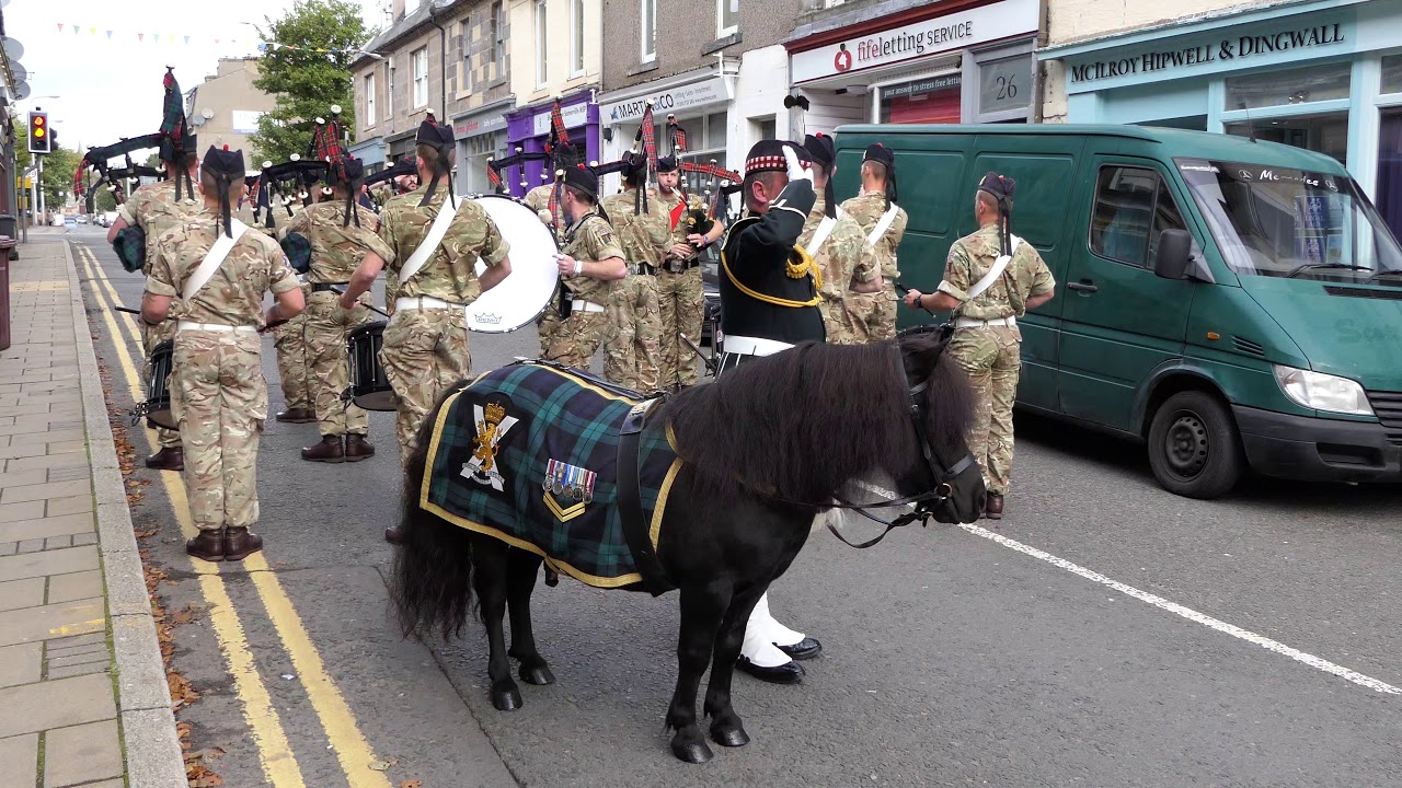 Stand to Attention Corporal Cruachan IV [4K/UHD]