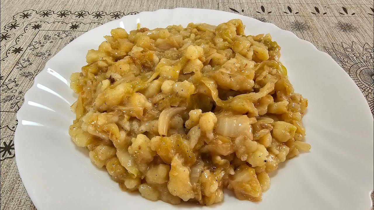 Halušky s hlavkovou kapustou. 