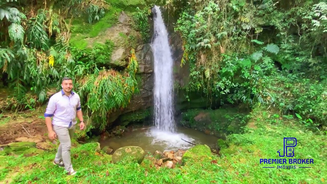 [VENDIDO]  Propriedade Cinematográfica com maravilhosa cachoeira a venda  TERESÓPOLIS. Apaixone-se.