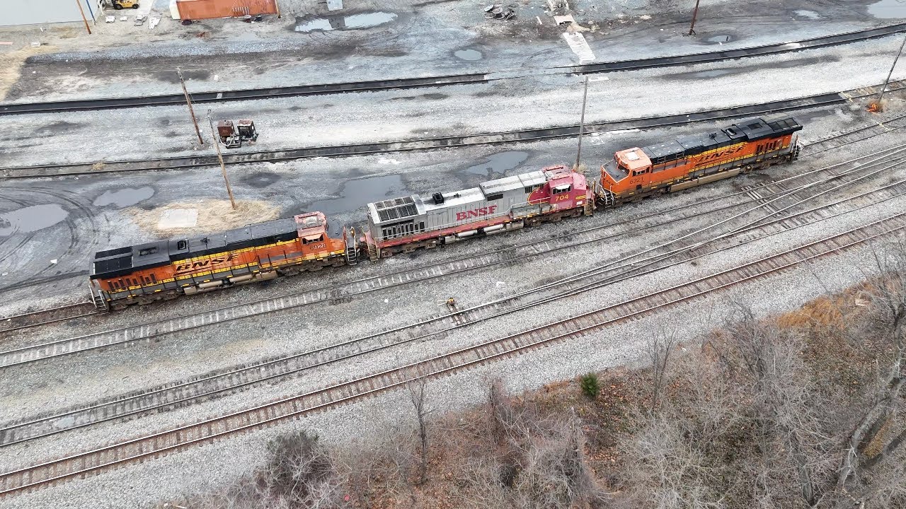 Catching Freights Up & Down the Metropolitan Subdivision in 4K