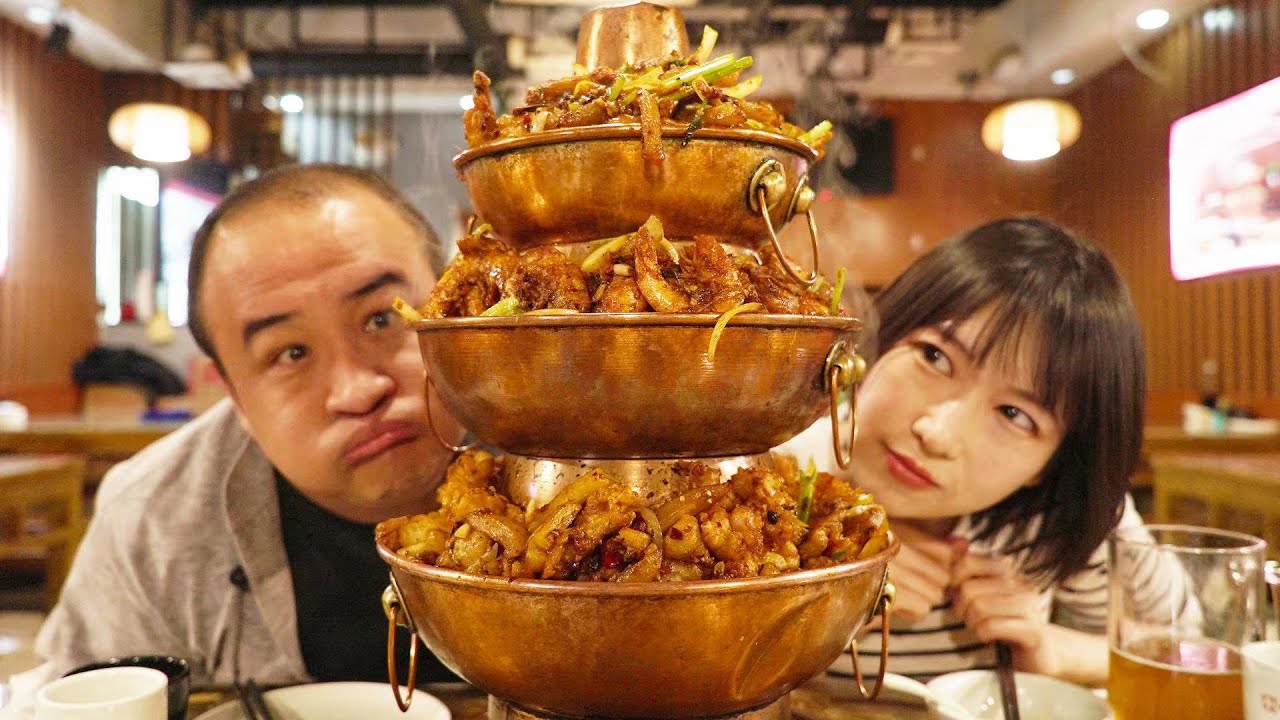 3斤牛蛙炫到爽！两个人吃三层铜锅，层层叠叠满满当当！