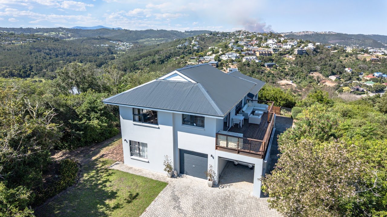 4 Bedroom For Sale - Kanonkop