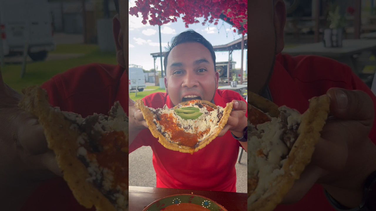 Sope Gigante #sope #memelas #comida #rgv956 #mcallen #antojitos #foodie #puro956 #foodstreet #fypage