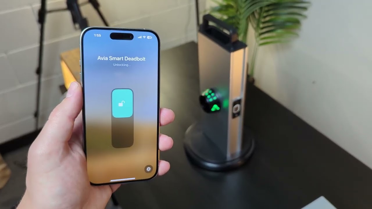 Jason R Tech reviews Avia Deadbolt+. The Avia Deadbolt+ is the Keypad Smart Deadbolt You Can Trust.