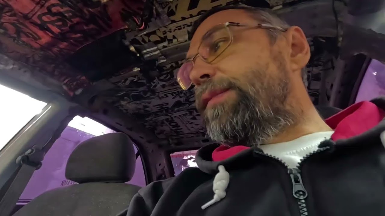 установил мидбас и кайфую