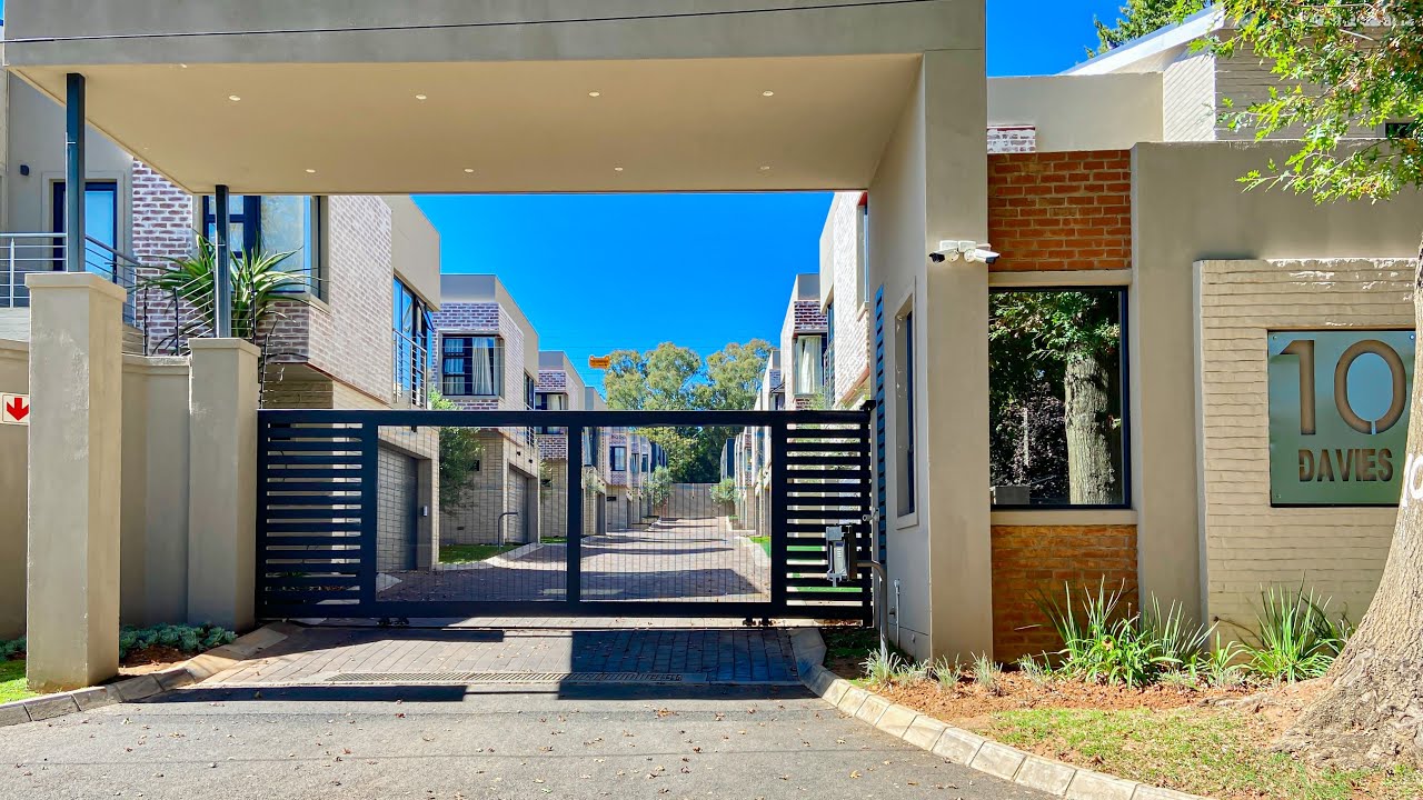 TOUR WITH US THIS GORGEOUS HIGH-END 4 BEDROOM CLUSTER IN BRYANSTON?😮