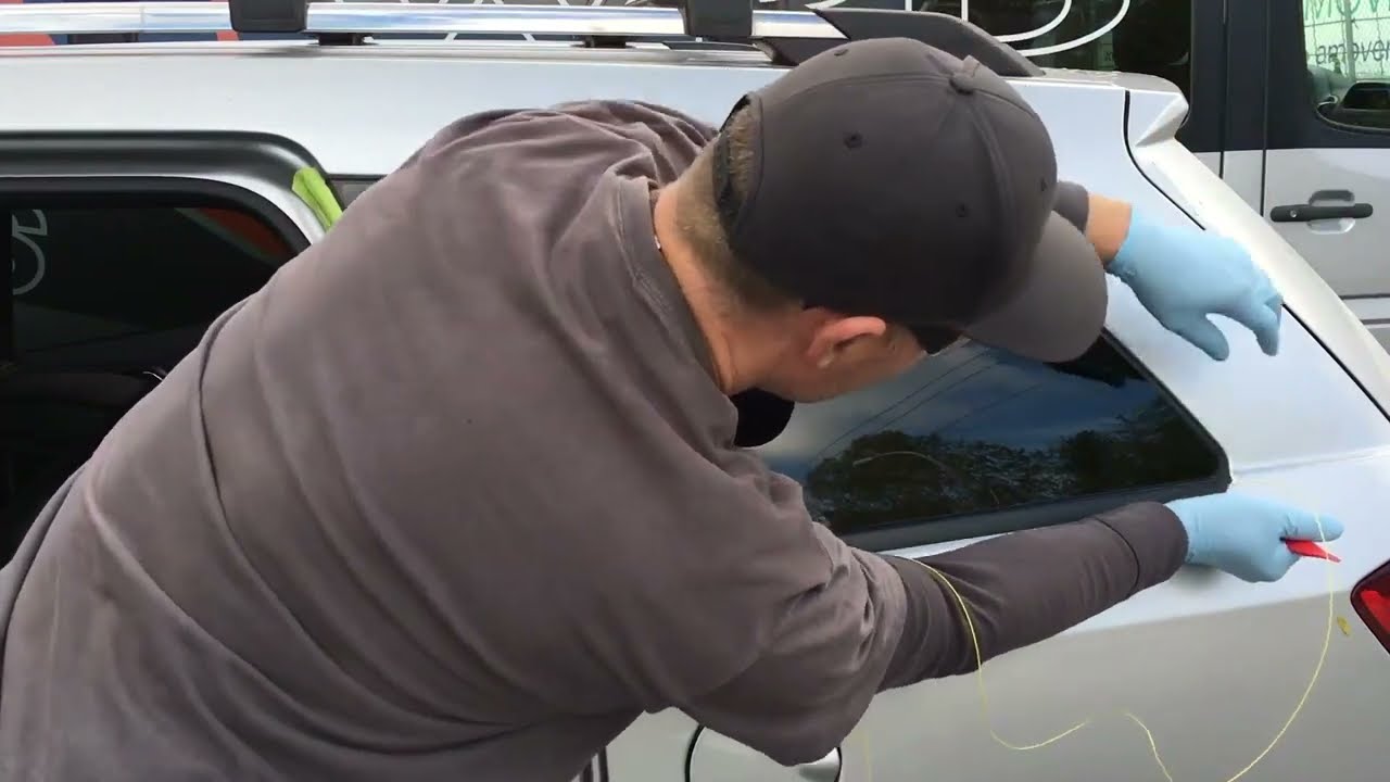 Removing Quarter Glass with the WRD Orange Bat | Auto Glass Panel Removal Guide