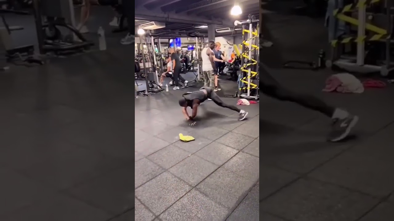WHAT ARE WE CALLING THESE PUSHUPS? 🤯🔥💪🏾 #Shorts #pushups