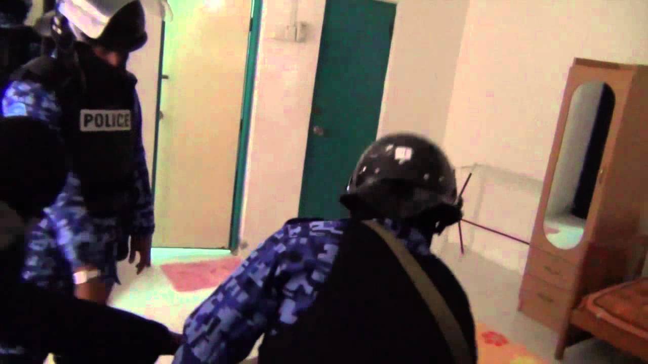 Police video footage of Nasheed's arrest
