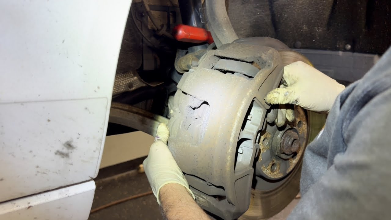 How To Replace 2012-2018 Audi Quattro A6 3.0 Front Brake Pads