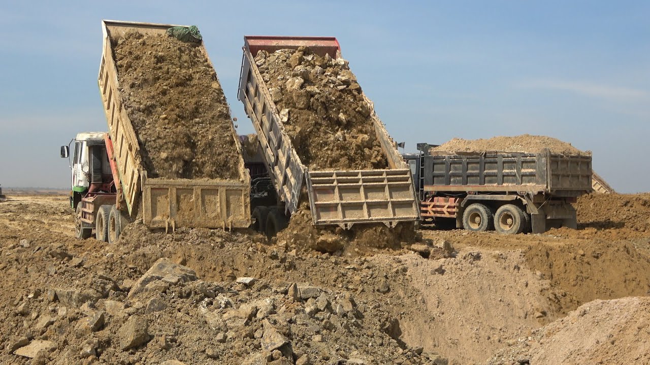 The Amazing Land Filling Operation Construction By Bulldozer& 10Wheel Dump Truck