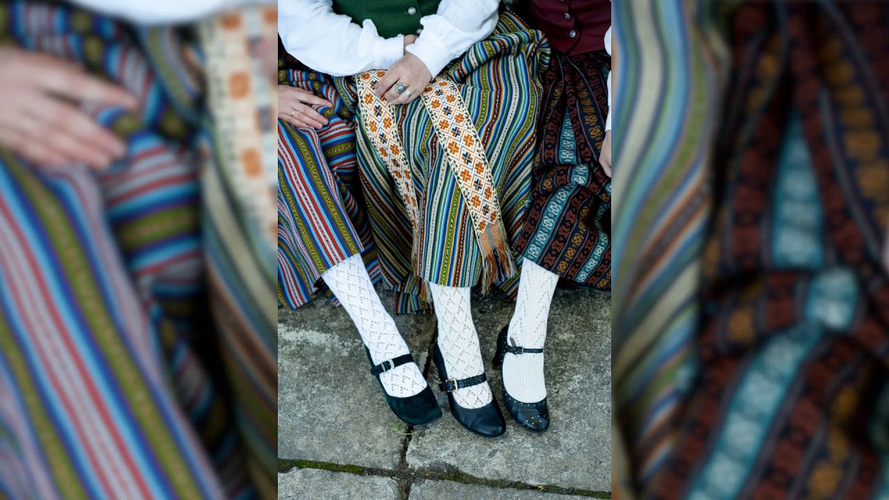 Āvu, āvu baltas kājas