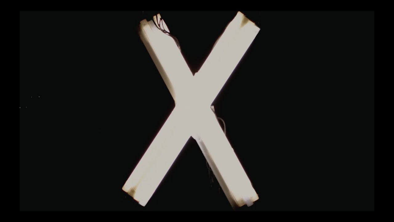 Xir feat. Şebnem Keskin - Yer Çekimi x Sözler (Official Video)
