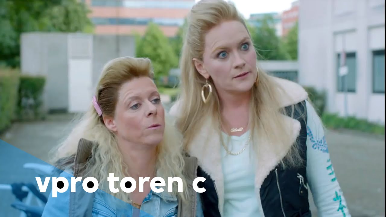 Fietsenstalling (pubermeisjes) - Toren C