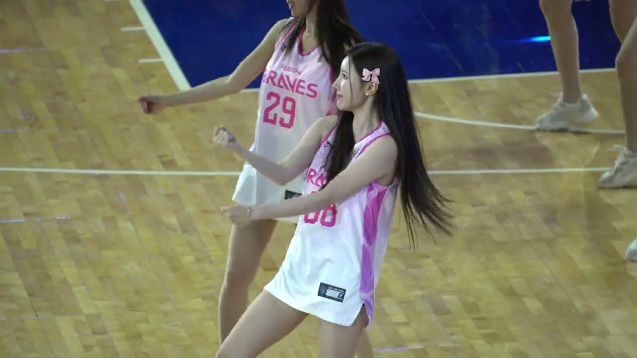 260313 【#勇敢衝 】FubonAngels中場表演 #沁沁 #卡洛琳 #檸檬 #李皓禎 #李雅英 #南珉貞