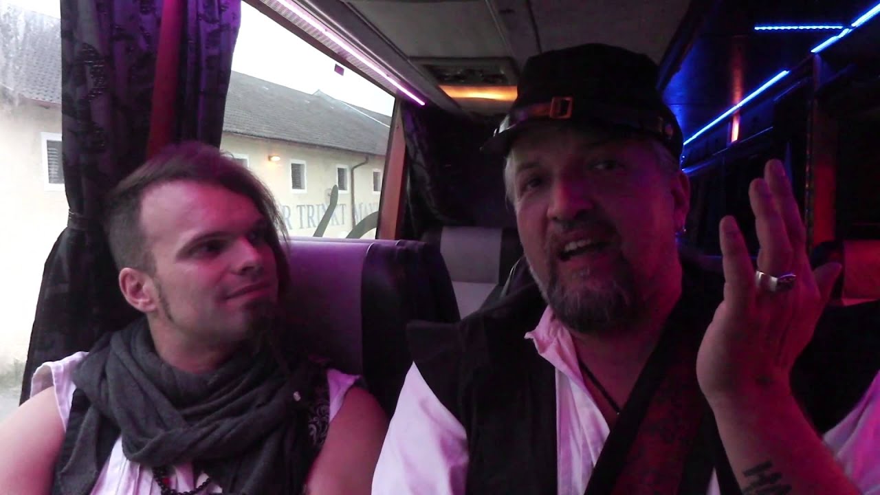 3 Fragen an Saltatio Mortis