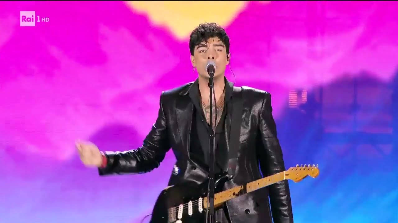 The Kolors - A me me piace 'o blues [Pino è... Il Viaggio del Musicante 2025]