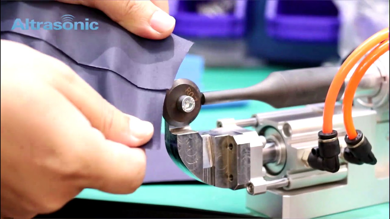 28kHz ultrasonic sealing and cutting machine for various materials(HD)