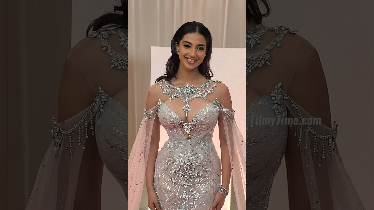 Meenakshi Chaudhary dazzles in her glamorous look at SIIMA Awards  #MeenakshiChaudhary #SIIMA2025