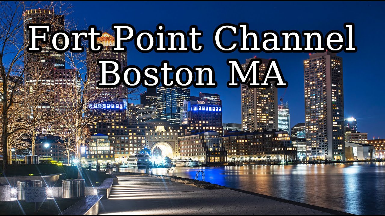 BEAUTIFUL Christmas Walk Boston MA Fort Point Channel to Seaport
