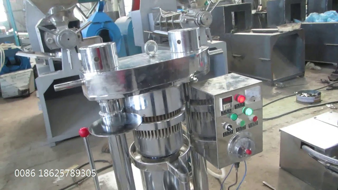 Hydraulic oil press operating video