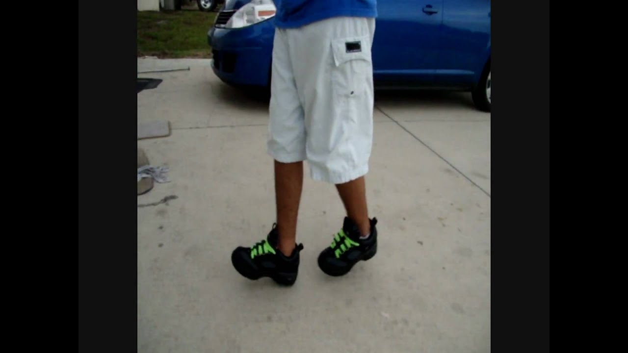 How to: Heelys Tricks. Watch in HD